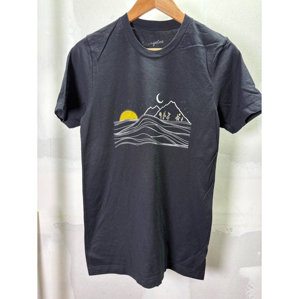 Serengetee Medium Black Mountain Sun‎ Moon Graphic Nature T-Shirt M